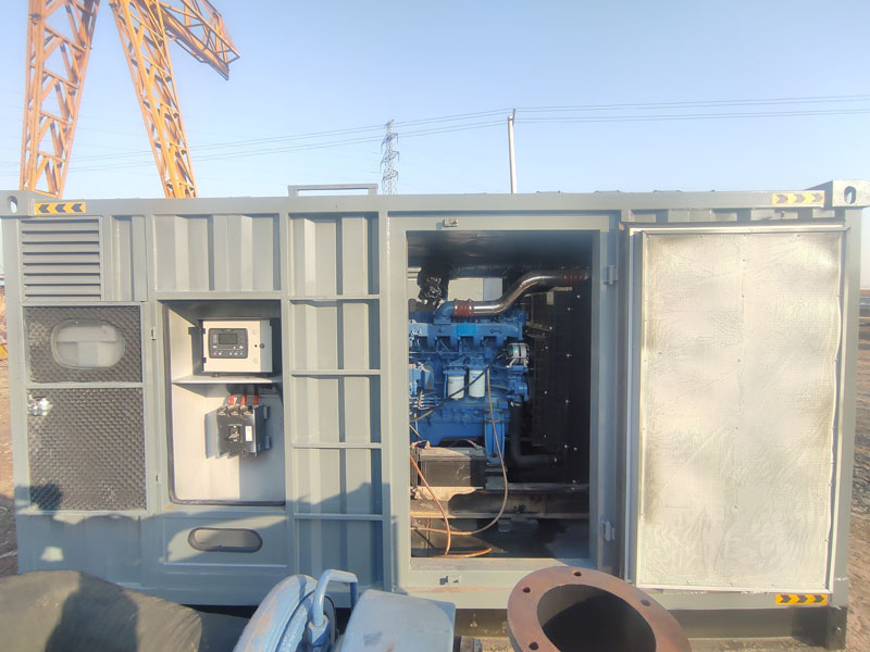 海西柴油发电机组的机油多久更换一次比较合适?