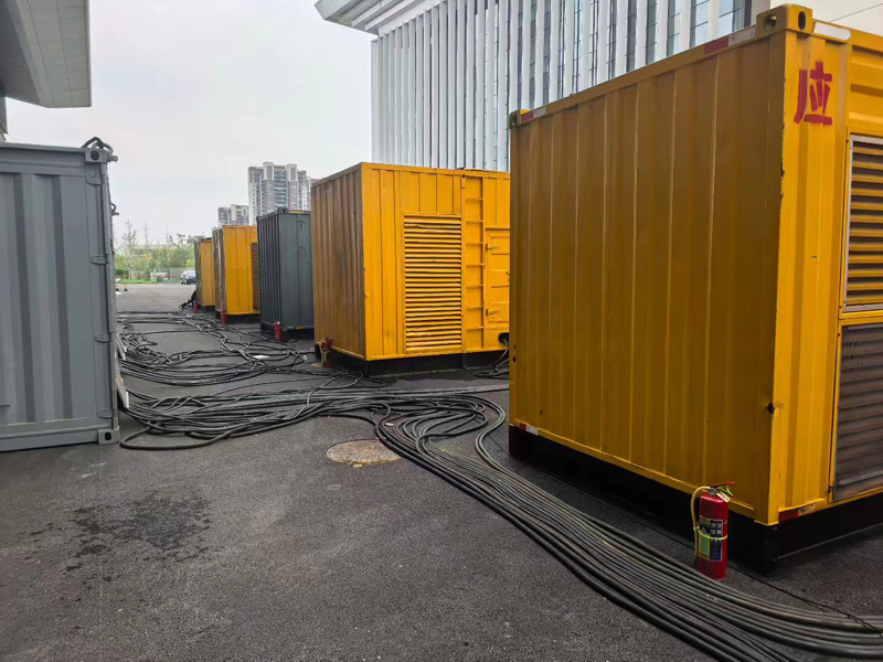 海西不同季节柴油发电机组保养有哪些注意事项?