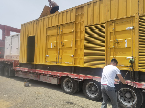 海西发电机出租100KW发电机需要什么规格的电缆线?
